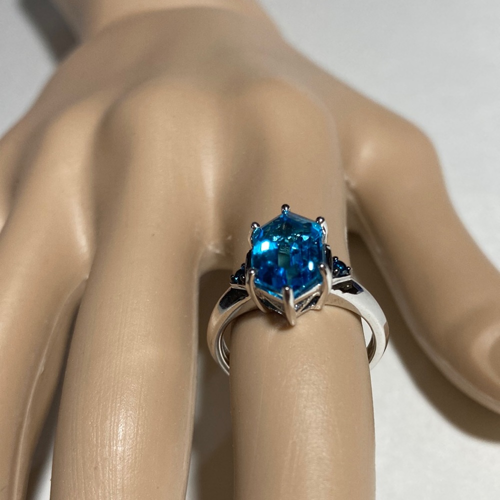 JTV SIGNATURE CUT HEXAGON SWISS BLUE TOPAZ & BLUE DIAMOND STERLING SILVER RING